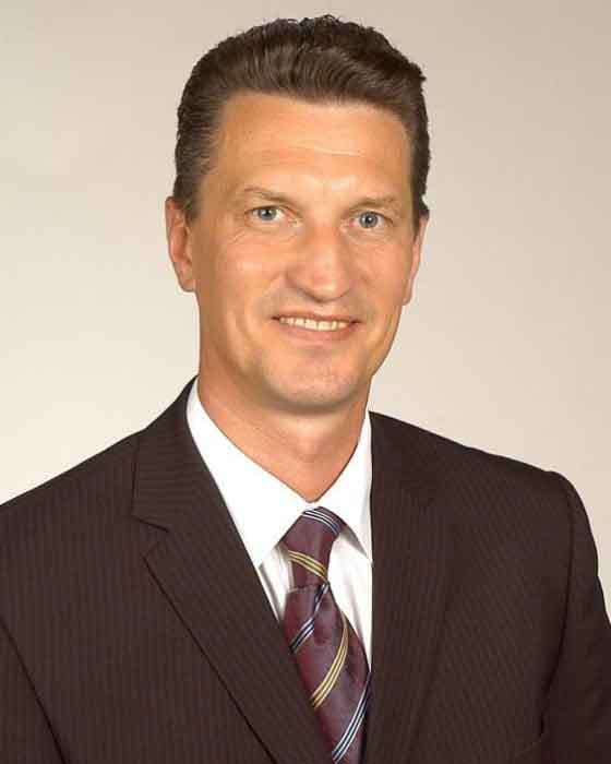 Portrait of Ilja Flug, Sales at Floors4Ever