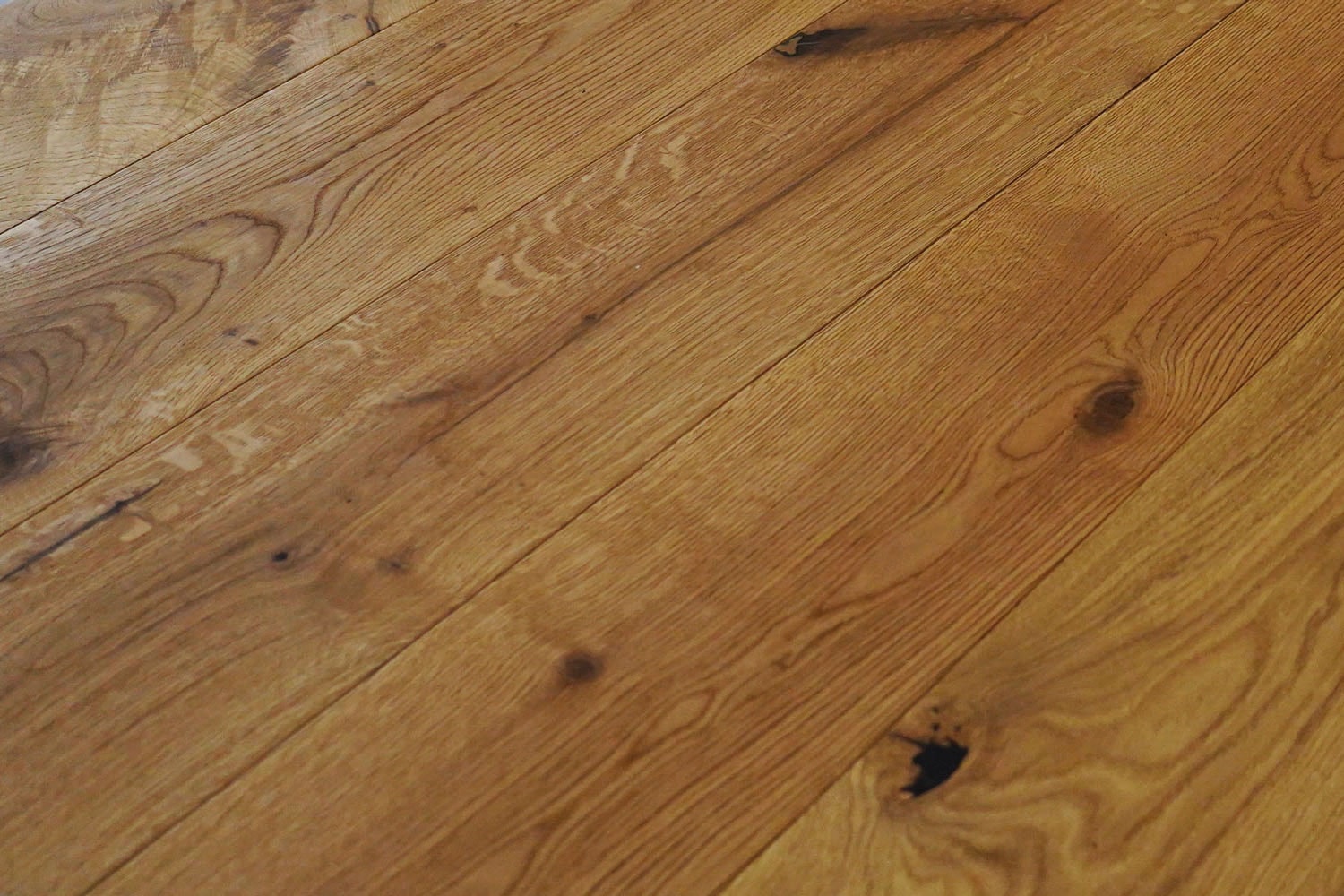 Eiche Hotel flooring